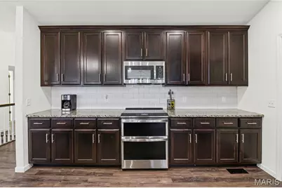 1810 Valley View Circle, Festus, MO 63028 - Photo 6