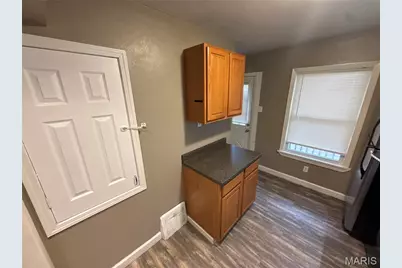 414 Superior Drive, Ferguson, MO 63135 - Photo 12