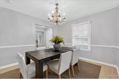 1254 Bonheur Drive, Saint Louis, MO 63146 - Photo 6