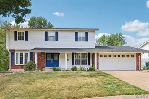 1237 Cedar Creek Rd, Chesterfield, MO 63017 - Photo 2