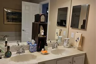 64 N Trumbull Cir, Saint Charles, MO 63301 - Photo 16