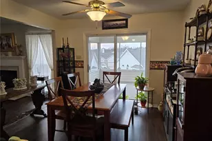 64 N Trumbull Cir, Saint Charles, MO 63301 - Photo 4