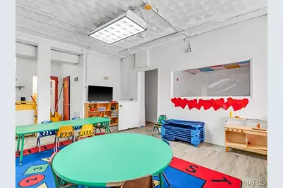 8035 N Broadway, Saint Louis, MO 63147 - Photo 24
