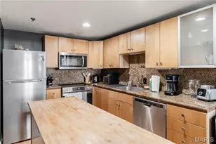 900 Allen Ave, Saint Louis, MO 63104 - Photo 38