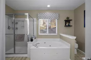 1375 Mosswoods Dr, Fenton, MO 63026 - Photo 18
