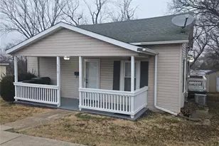 310 E Main St, Park Hills, MO 63601 - Photo 2