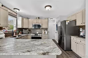 9628 Persimmon Point Dr, Hillsboro, MO 63050 - Photo 42