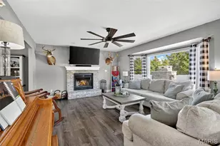 9628 Persimmon Point Dr, Hillsboro, MO 63050 - Photo 12