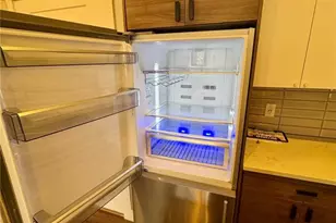 415 DeBaliviere Ave, Saint Louis, MO 63112 - Photo 34