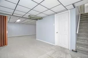 2482 Bonniebrook Dr, Maryland Heights, MO 63043 - Photo 20