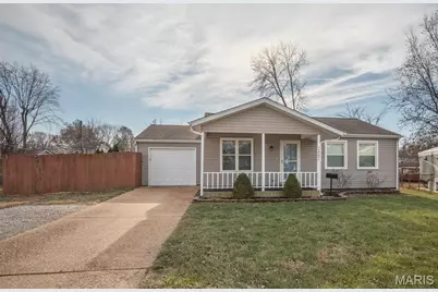 2482 Bonniebrook Drive, Maryland Heights, MO 63043 - Photo 1