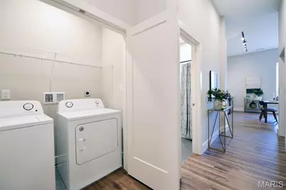 415 Debaliviere Avenue #203, Saint Louis, MO 63112 - Photo 8