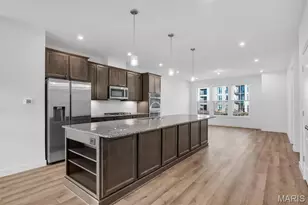 304 Indigo Ct, Chesterfield, MO 63017 - Photo 16