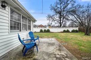 435 Hampshire Ct, Webster Groves, MO 63119 - Photo 42