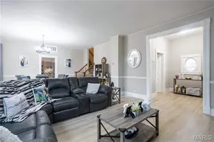 422 N 7th St, De Soto, MO 63020 - Photo 8