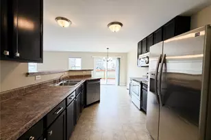 615 Country Heights Dr, Lake Saint Louis, MO 63367 - Photo 10