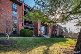 539 Coeur De Royale Dr, Creve Coeur, MO 63141 - Photo 1