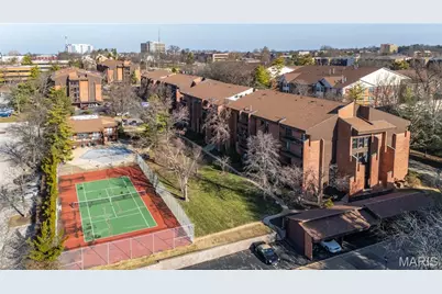 539 Coeur De Royale Drive #307, Creve Coeur, MO 63141 - Photo 30