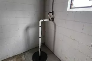 6531 Mt Ave, Hillsdale, MO 63121 - Photo 8