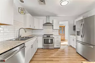 407 N 11th St, De Soto, MO 63020 - Photo 16