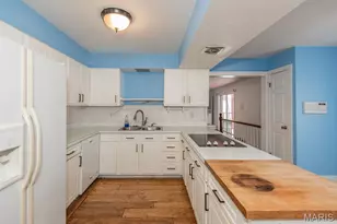 48 Cimmaron Dr, Saint Charles, MO 63304 - Photo 8