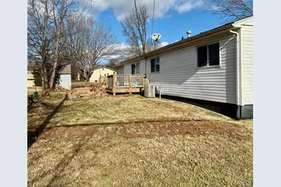 101 Meadowbrook Drive, Farmington, MO 63640 - Photo 6