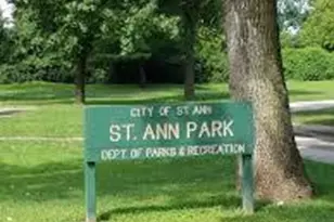 10820 St Francis Ln, Saint Ann, MO 63074 - Photo 32