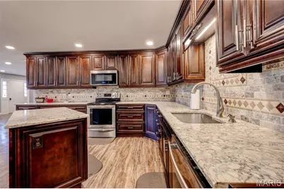 216 Sherrie Drive, Sikeston, MO 63801 - Photo 6