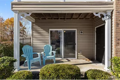 412 Saravalle Drive, Saint Peters, MO 63376 - Photo 2