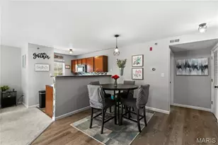 412 Saravalle Dr, Saint Peters, MO 63376 - Photo 8