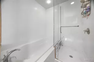 1136 Washington Ave, Saint Louis, MO 63101 - Photo 16