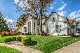 2109 Saddlebred Ct, Chesterfield, MO 63005 - Photo 2