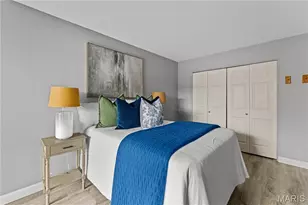 9047 Villaridge Ct, Saint Louis, MO 63123 - Photo 12