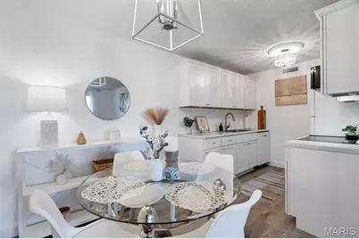 1456 Hawks Nest Court #F, Saint Charles, MO 63303 - Photo 6