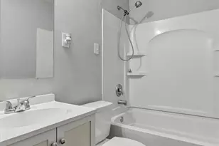 212 Lindy Blvd, Ballwin, MO 63021 - Photo 16