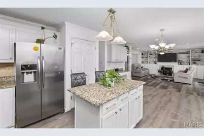 627 W Falls Court, O'Fallon, MO 63368 - Photo 16
