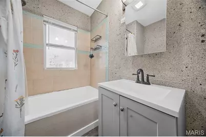 19 Lee Avenue, Ferguson, MO 63135 - Photo 18