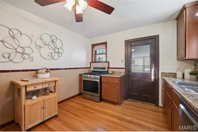 5737 Devonshire Avenue, Saint Louis, MO 63109 - Photo 12