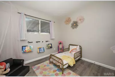 7210 Berkridge Drive, Hazelwood, MO 63042 - Photo 22