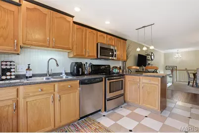 508 Pacific Estates Drive, Pacific, MO 63069 - Photo 12