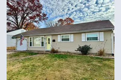 6334 Hurstgreen Lane, Affton, MO 63123 - Photo 2