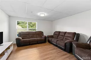 1389 Red Oak Plantation Dr, Ballwin, MO 63021 - Photo 30