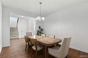 1389 Red Oak Plantation Dr, Ballwin, MO 63021 - Photo 8