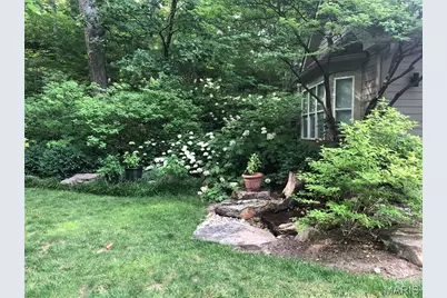 9515 Country Club Green, Saint Louis, MO 63127 - Photo 54