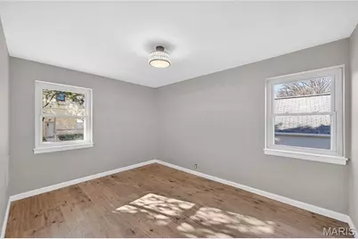 1051 North and South Road, Saint Louis, MO 63130 - Photo 16