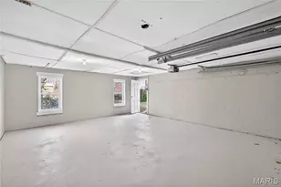 1051 North and South Rd, Saint Louis, MO 63130 - Photo 34