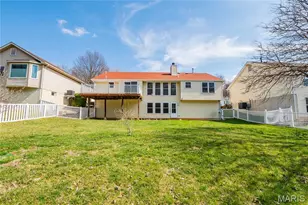 175 Keystone Dr, Fenton, MO 63026 - Photo 2