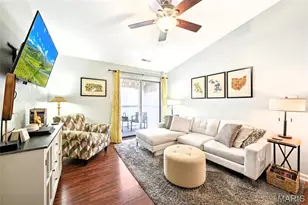 1923 Marine Terrace Dr, Saint Louis, MO 63146 - Photo 8