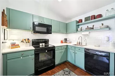 1923 Marine Terrace Drive #K, Saint Louis, MO 63146 - Photo 6