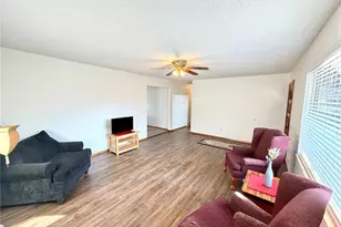 604 S Sligo St, Salem, MO 65560 - Photo 4